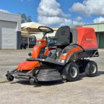 Husqvarna RC320Ts articulated ride on mower rear catcher