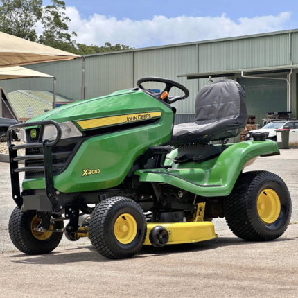 John Deere X300 42 inch ride on mower with Kawasaki V-Twin engine