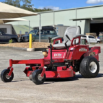 Country Clipper 42 inch 19HP Briggs and Stratton zero turn mower with fabricated deck