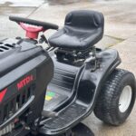 2014 MTD 145/38 38″ Ride On Mower - photo 3