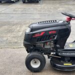 2014 MTD 145/38 38″ Ride On Mower - photo 4