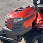 2017 Husqvarna TS138 38″ Ride On Mower - photo 11